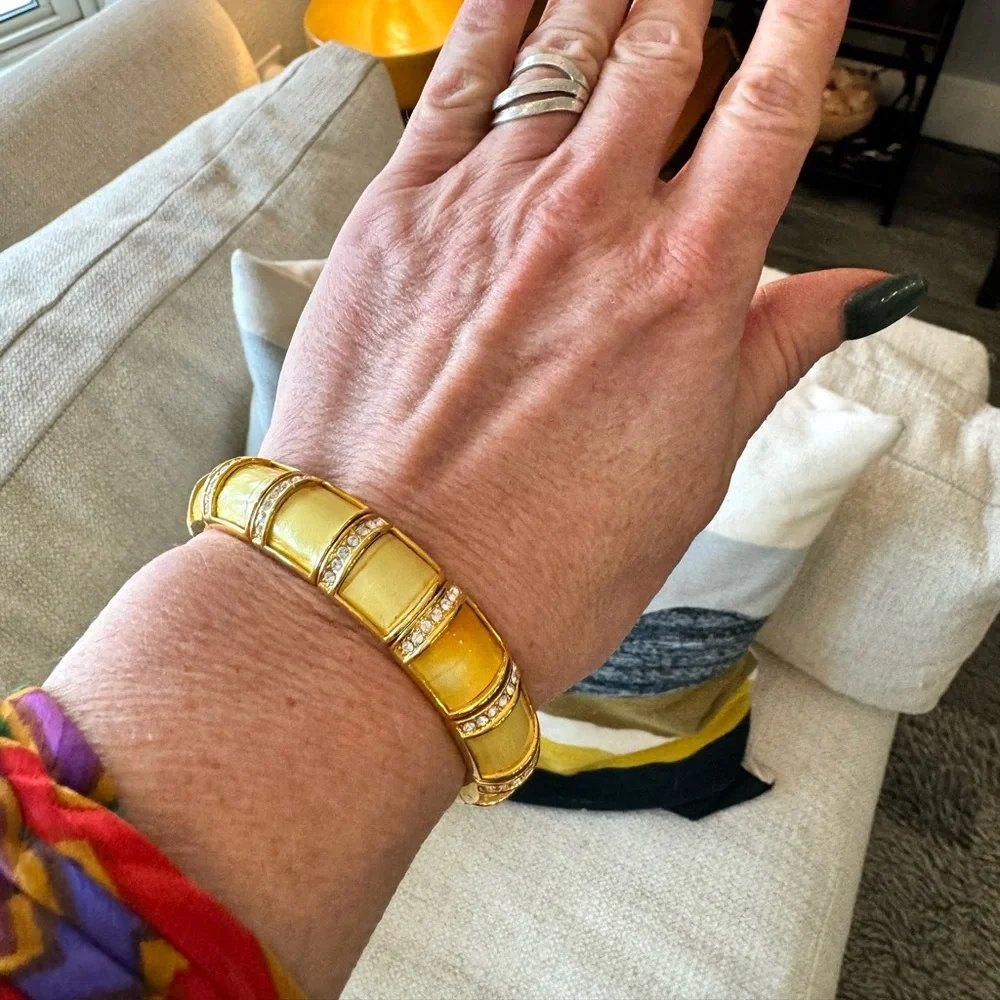 Joan Rivers Yellow Enameled Stretch Bracelet - Picture 6 of 8